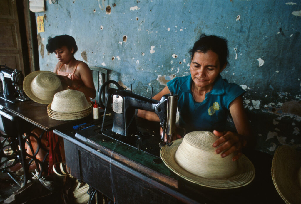 el salvador-860713-Tenancingo,ripopolazione-agosto 1986
